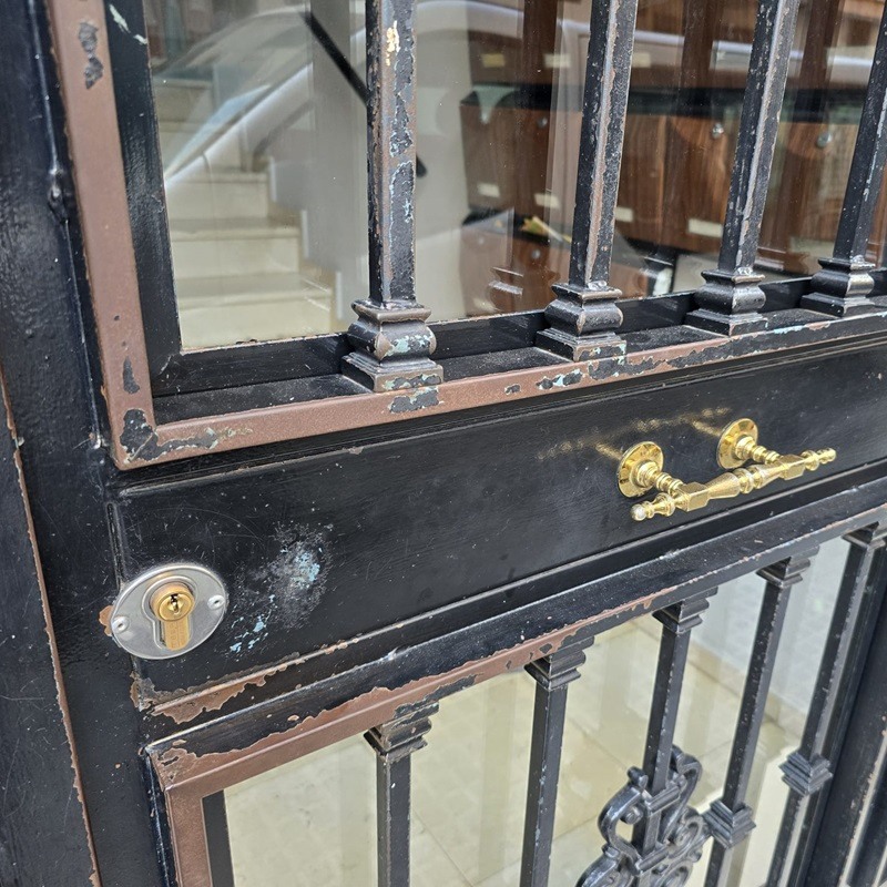 Trabajo realizado: Trabajos de reforma de portal en Miraflores