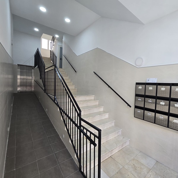 Trabajos de reforma de portal