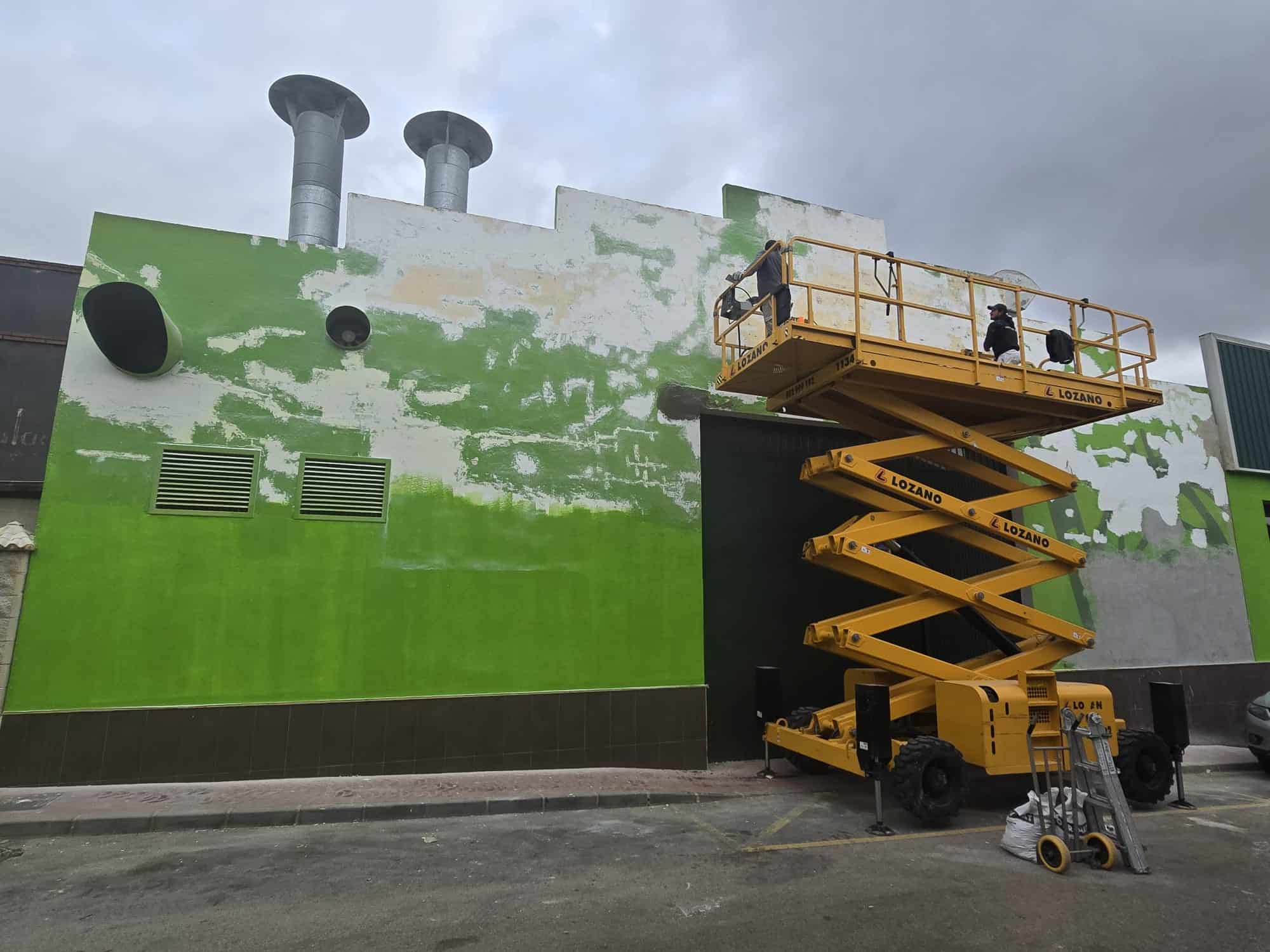 Trabajos de pintura y rehabilitación de fachada en Tesesa