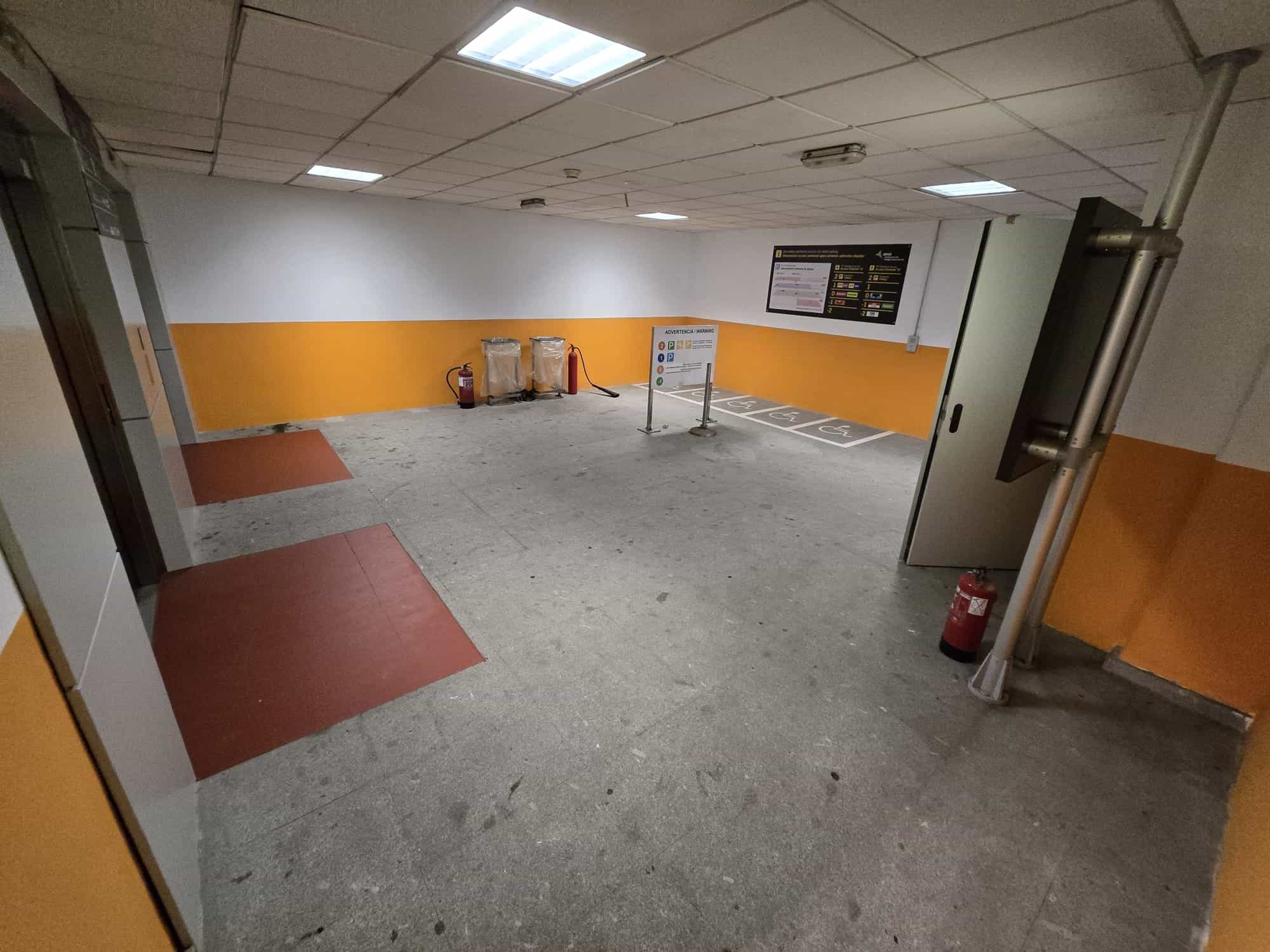 Trabajos de reparación y mantenimiento en el Aeropuerto de Málaga